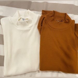 Uniqlo 2 ribbed high neck long sleeves